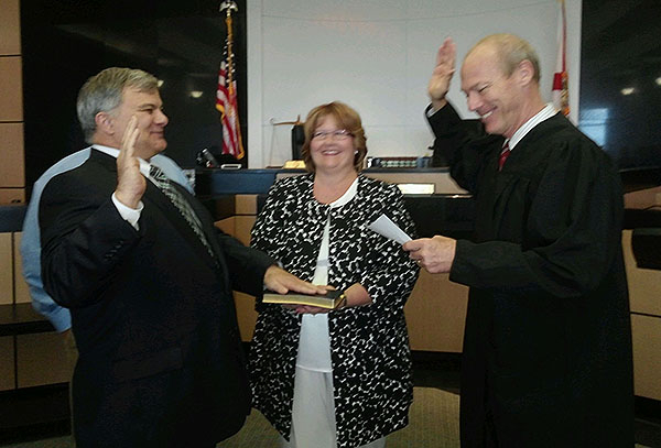Ceremony Welcomes Howard Coates To Circuit Court Bench Town Crier 