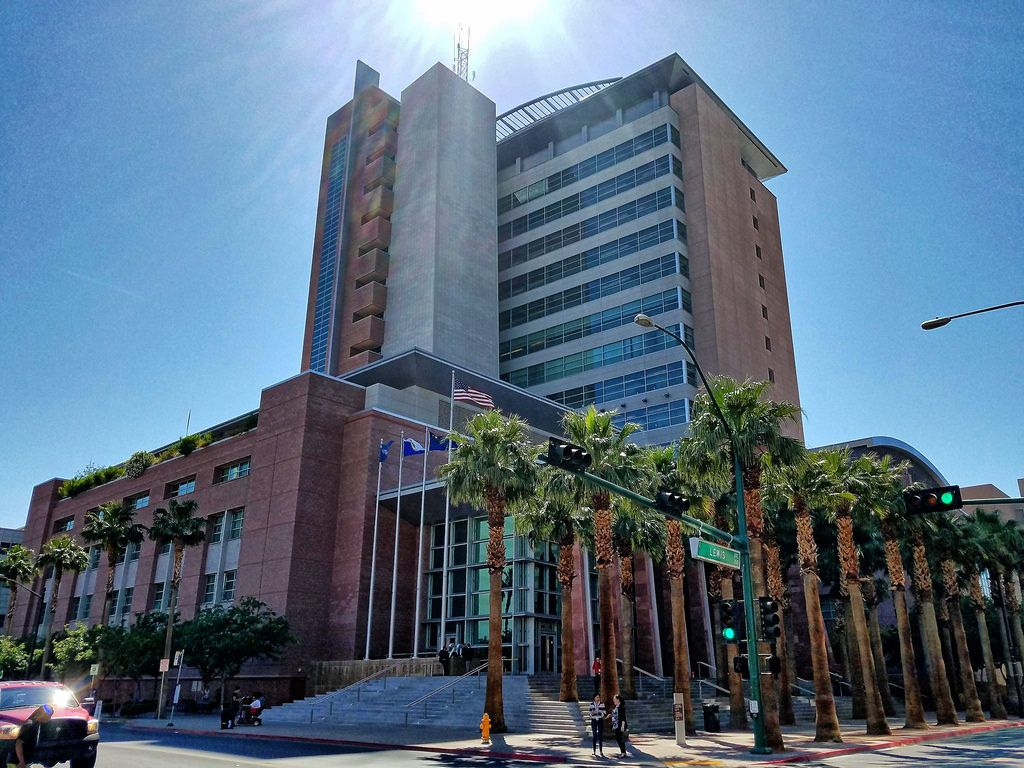 Clark County Courthouse Las Vegas NV 1 Kevin Stewart Flickr 