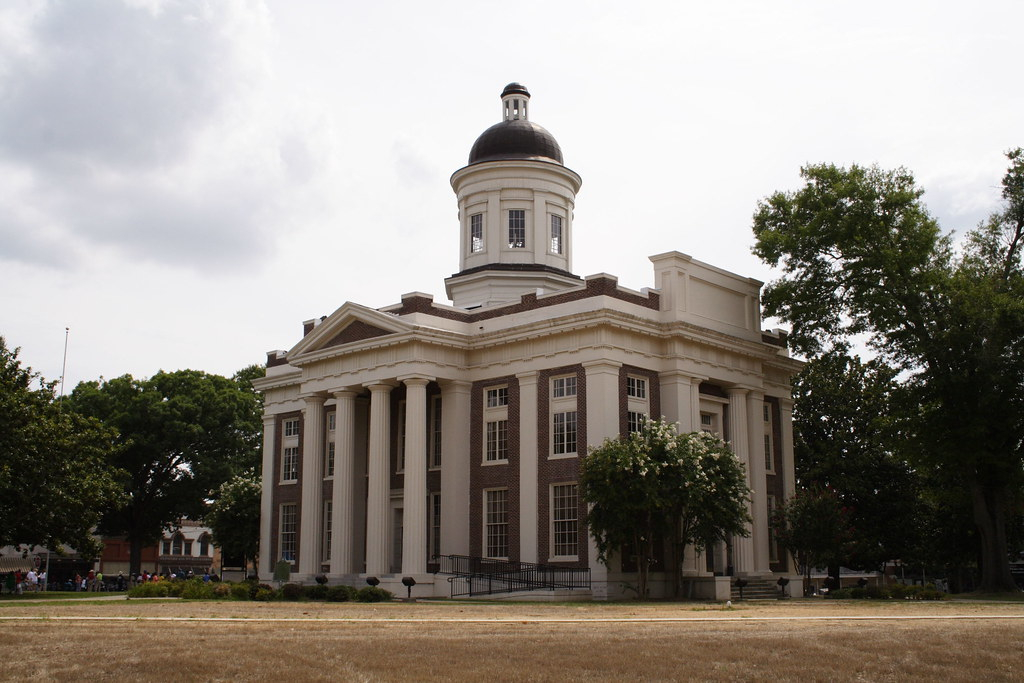 Madison County Courthouse Madison County Courthouse In Can Flickr